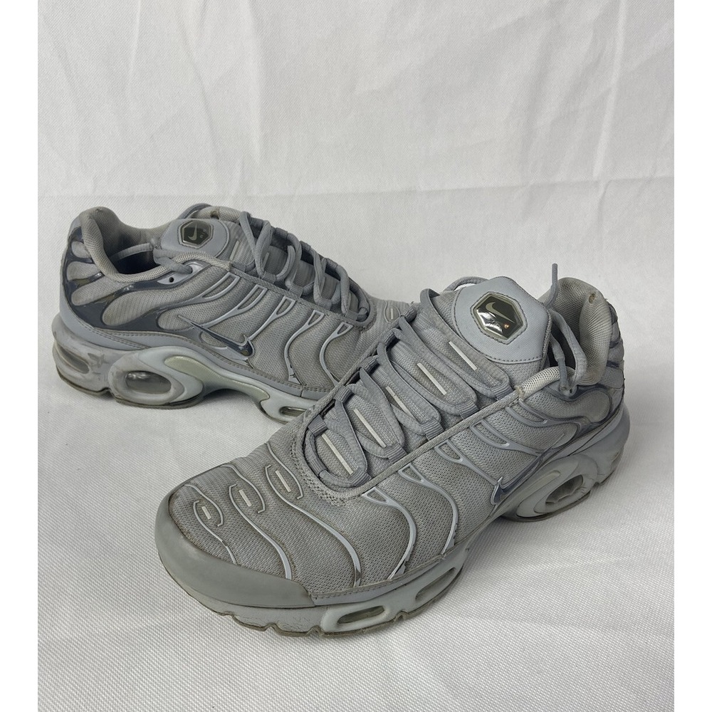 Size 9.5 - Nike Air Max Plus TN Wolf Grey 2018 Gray On Gray‎